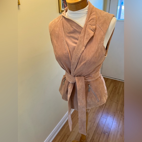 Bebe Dusty Pink Suede Vest - Picture 14 of 14